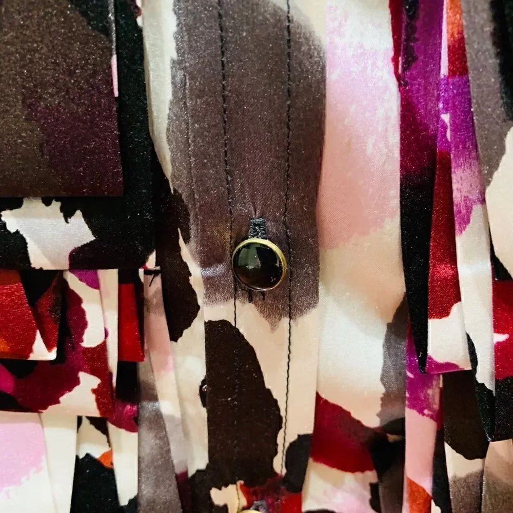 Multi colored satin blouse - Picture 3 of 8